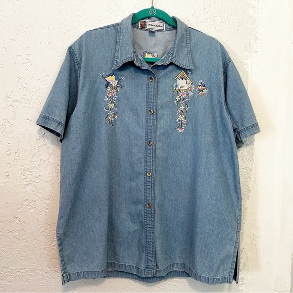Vintage 90’s lightweight denim short sleeve button up with bird embroidery - Picture 1 of 8